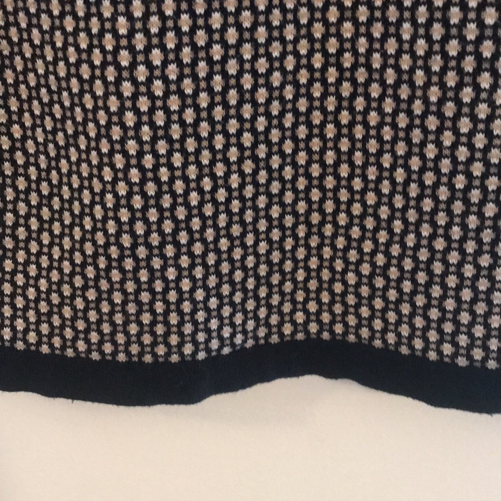 Tiny Flower Sweater - image 6